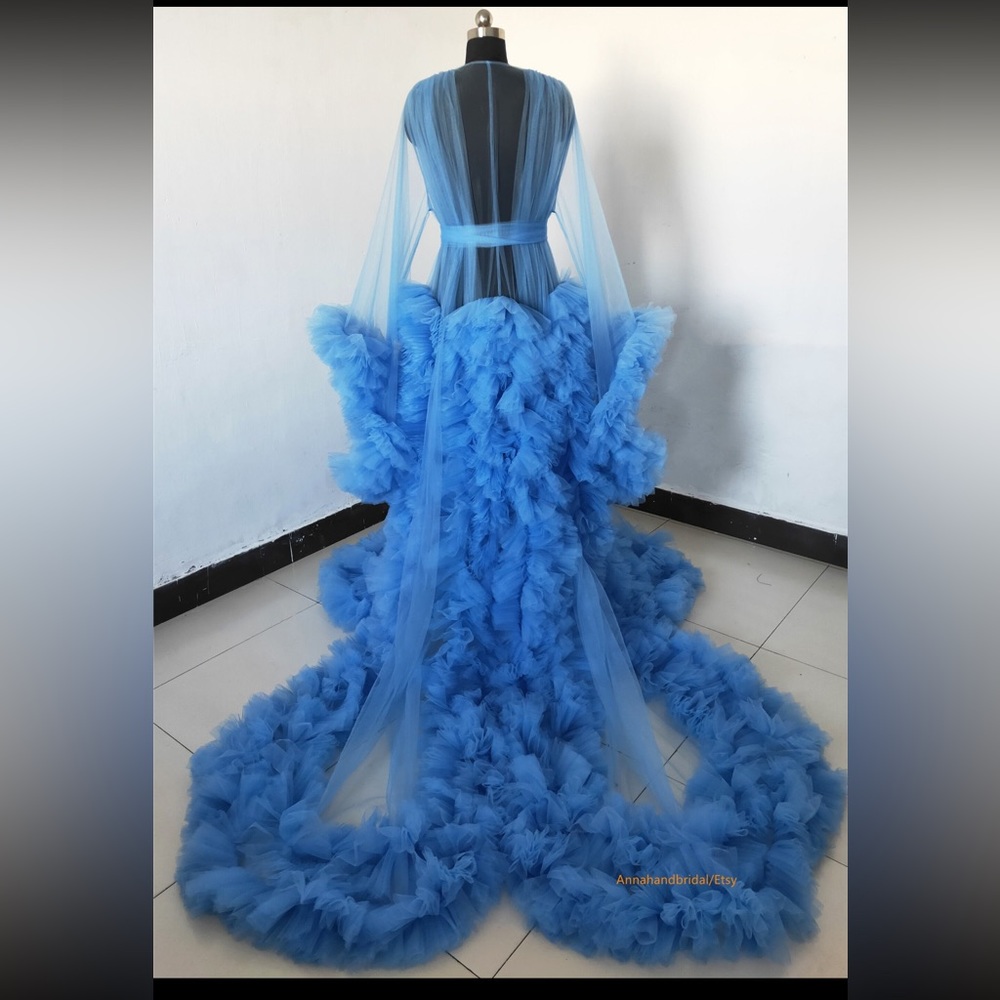 Maternity Robe/Dress - Picture 4 of 6